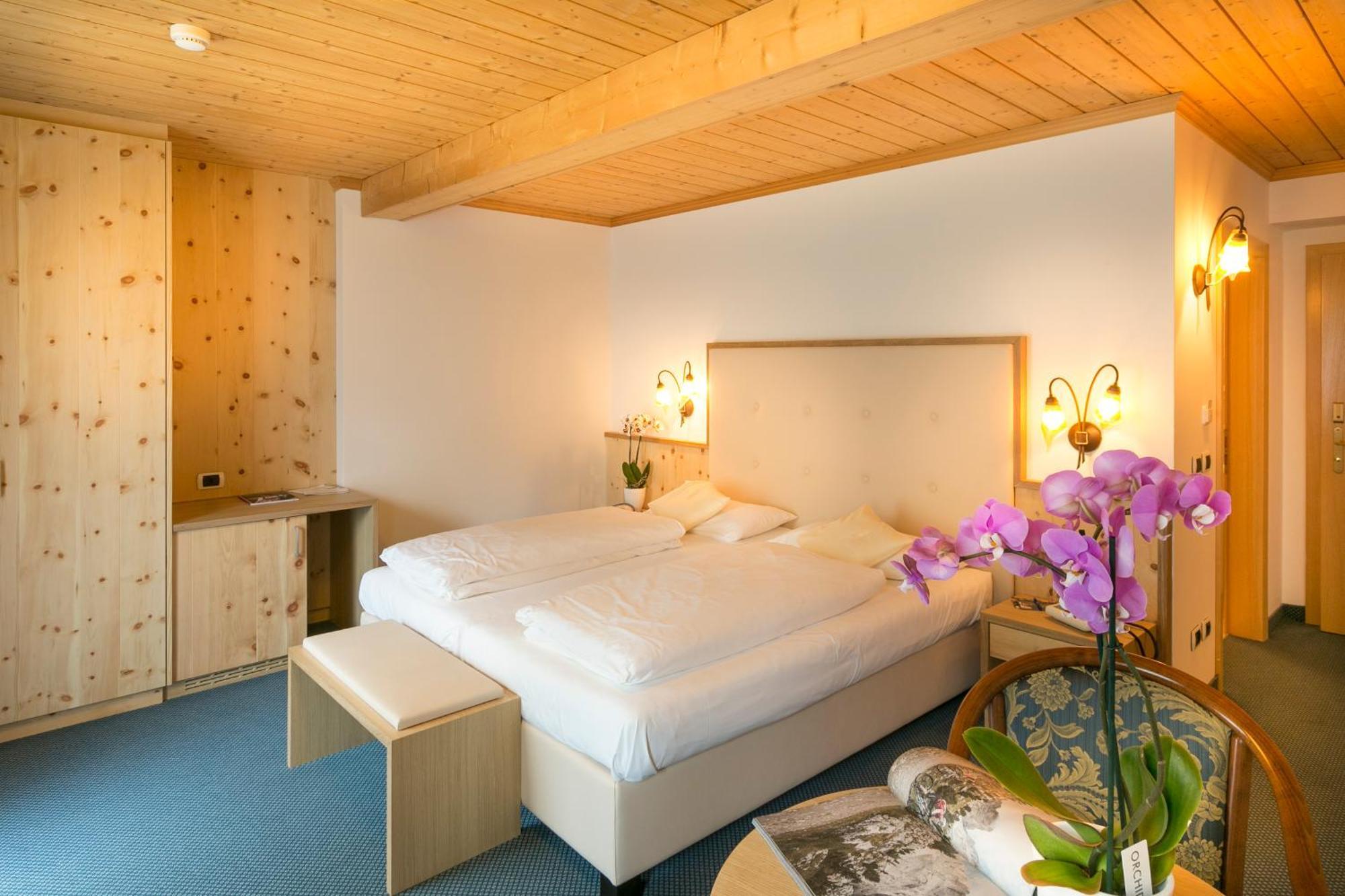 Diamant Spa Resort Santa Cristina Val Gardena Habitación foto